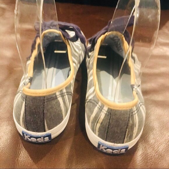Keds Striped Distressed Sneakers   - Picture 3 of 8